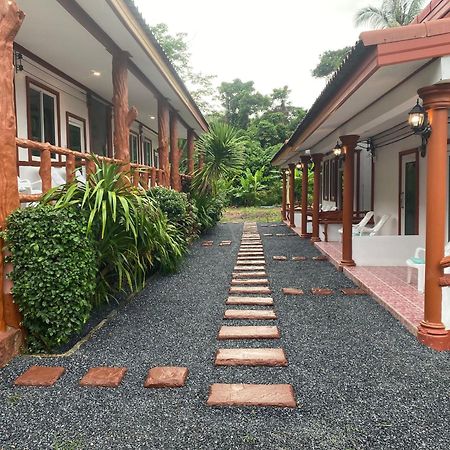 Arya Bungalow เกาะลันตา ภายนอก รูปภาพ