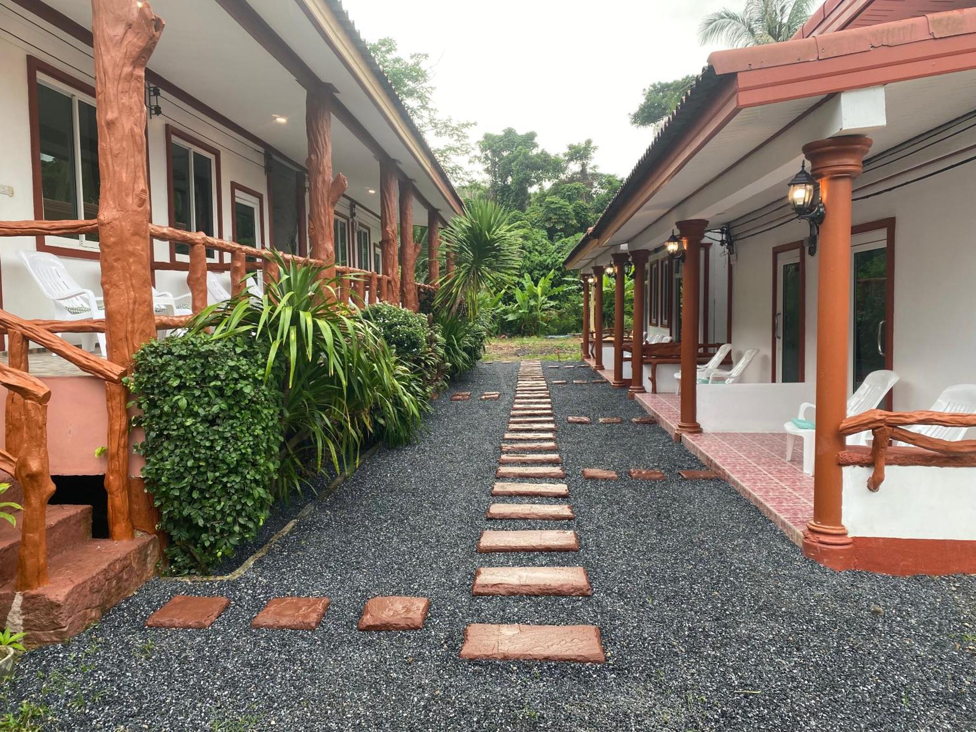 Arya Bungalow เกาะลันตา ภายนอก รูปภาพ